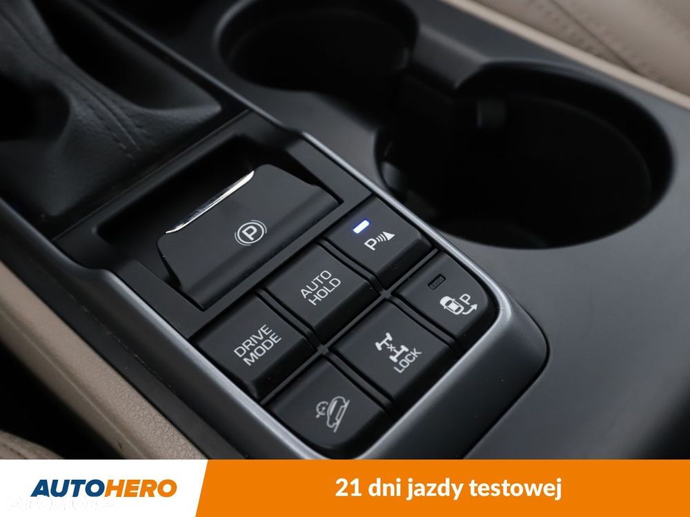 Hyundai Tucson 2.0 CRDI Premium 4WD - 26