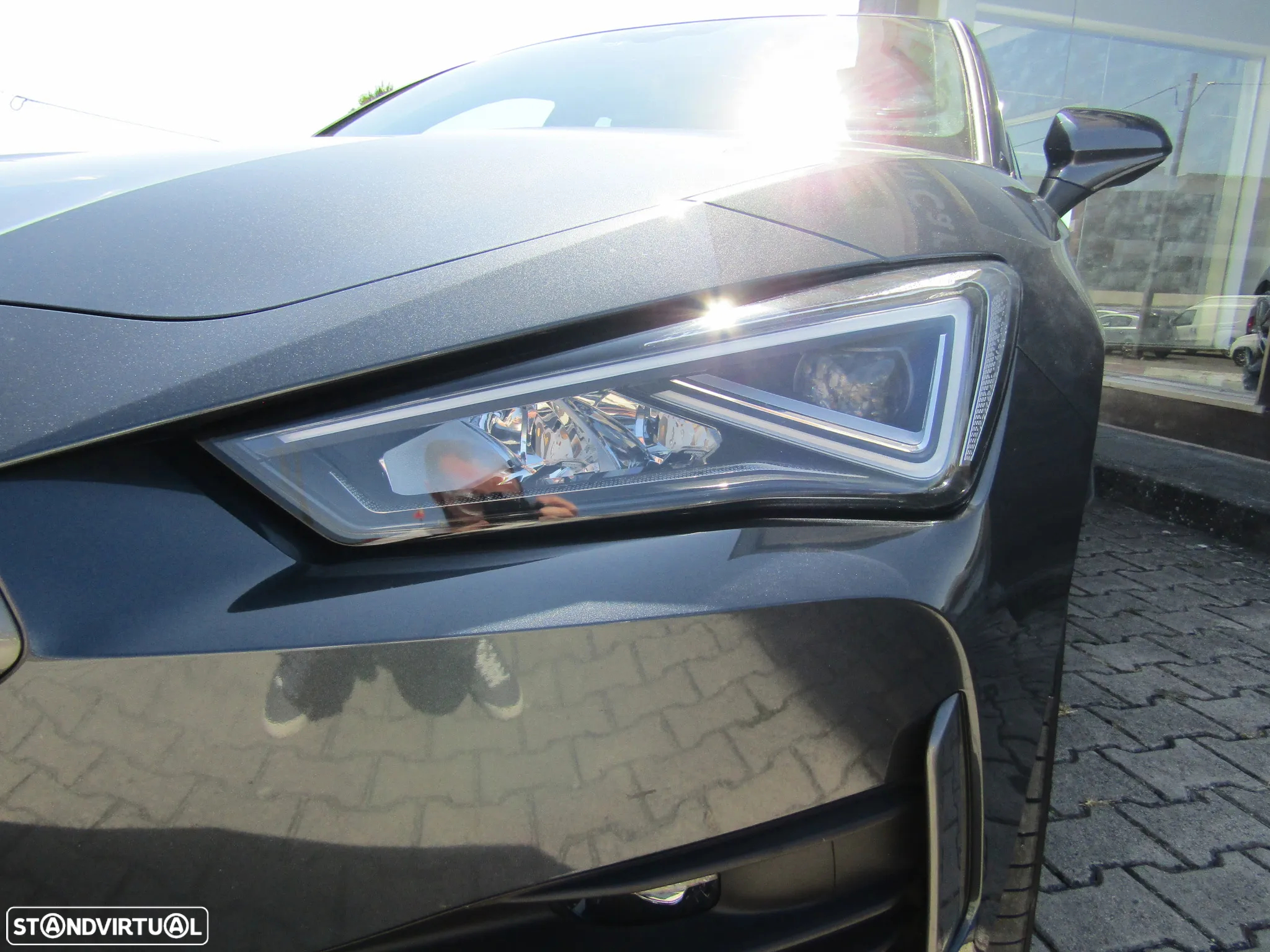 Cupra Leon 1.4 e-Hybrid VZ DSG - 3