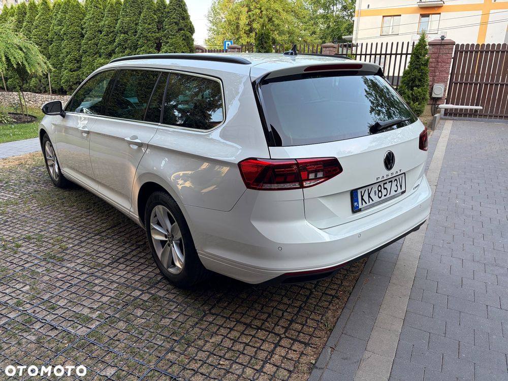Volkswagen Passat 2.0 TDI SCR DSG 4Motion Business - 8