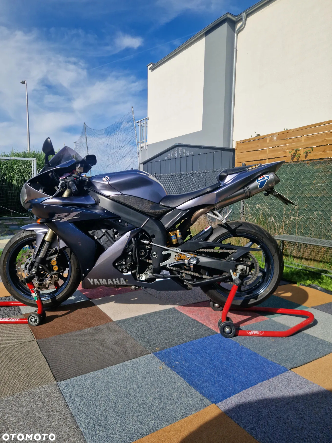 Yamaha YZF - 7