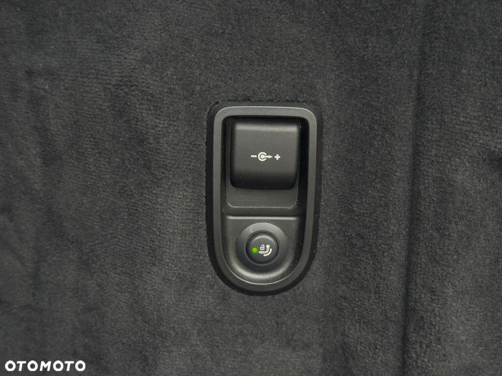 BMW Seria 5 520d xDrive M Sport Edition - 25