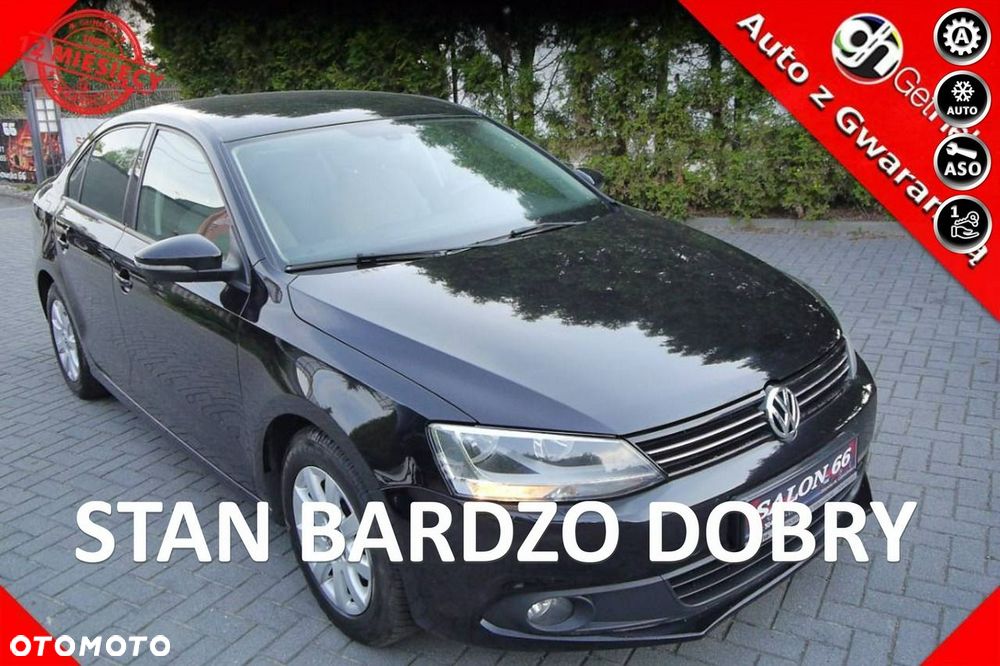 Volkswagen Jetta 1.6 TDI DSG Comfortline - 1