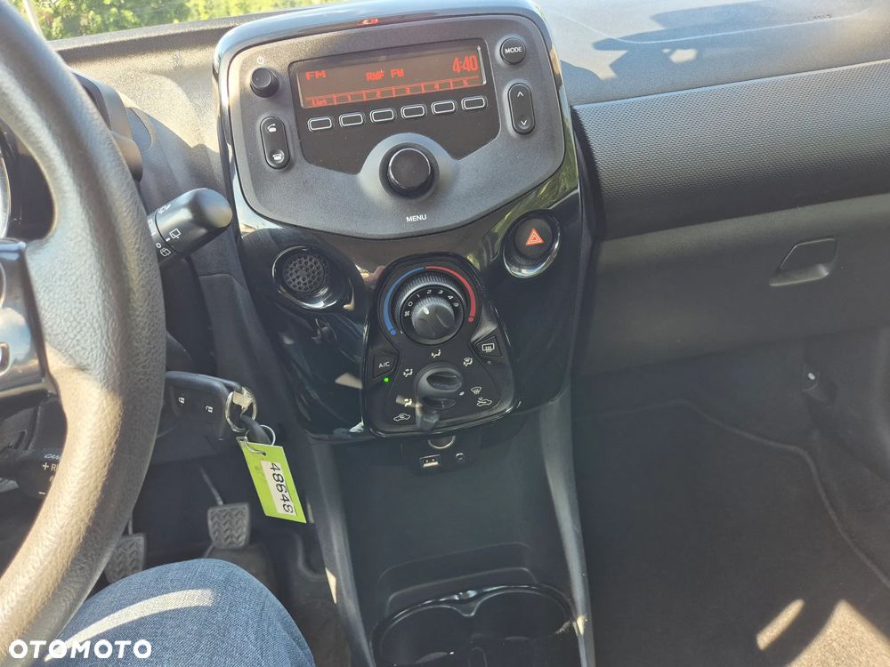 Citroën C1 VTi 72 S&S FEEL - 23