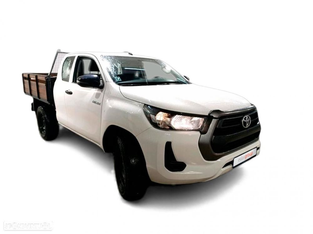 Toyota Hilux 2.4 D-4D 4WD CE c/iva - 1