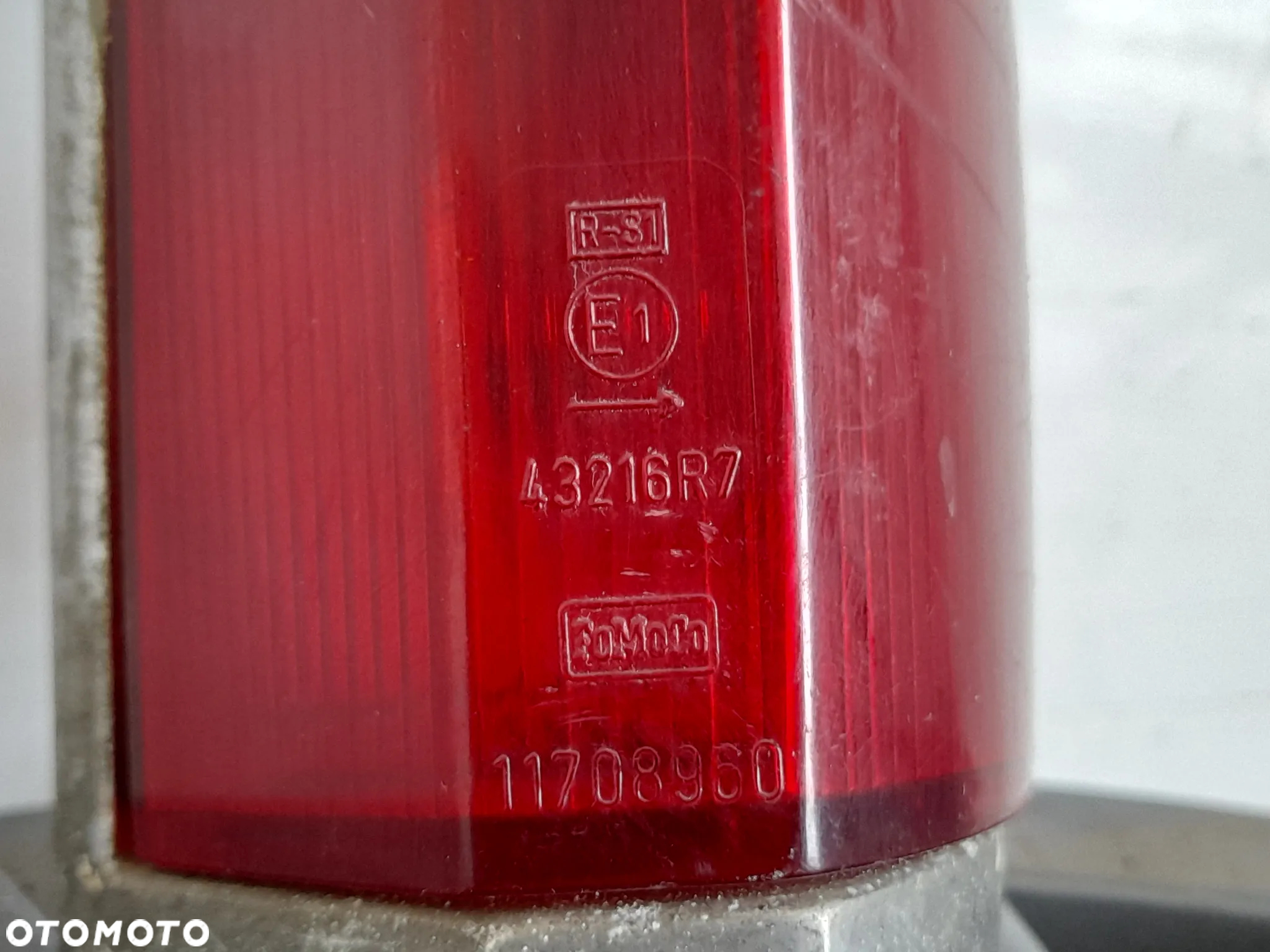 Lampa prawy tył Ford Taunus P7 P7b FoMoCo 11708958 - 3