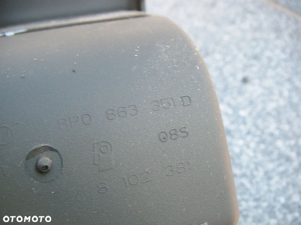 audi a3 8p schowek w tunel 8p0863351d - 2