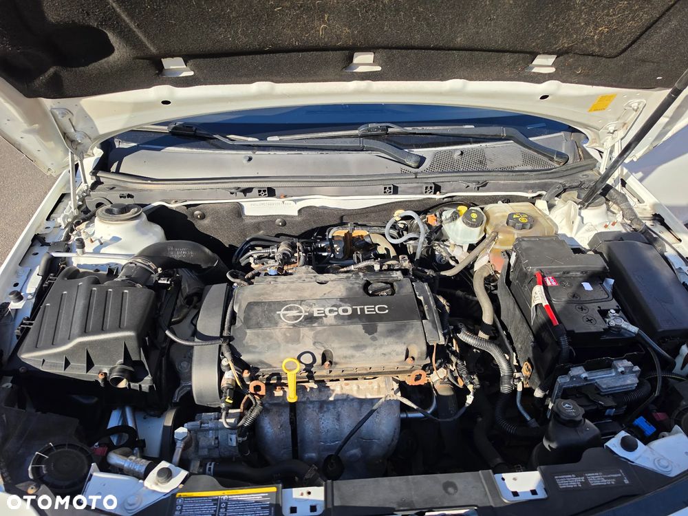 Opel Insignia - 23