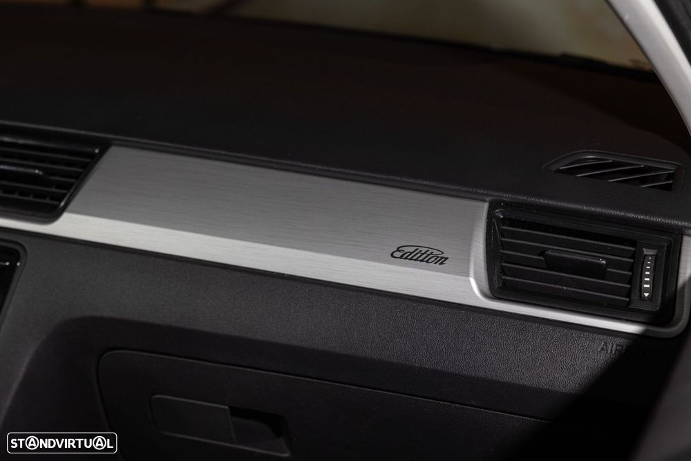 Skoda Rapid Spaceback 1.4 TDi Ambition DSG - 26