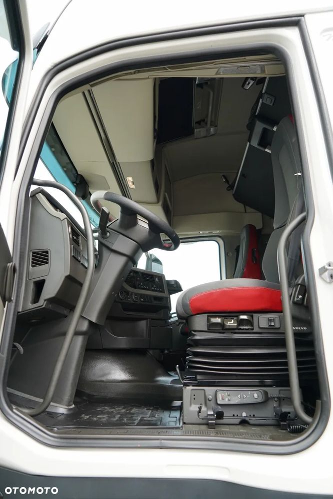 Volvo FH 500 / KLIMA POSTOJOWA / I-SHIFT - 23