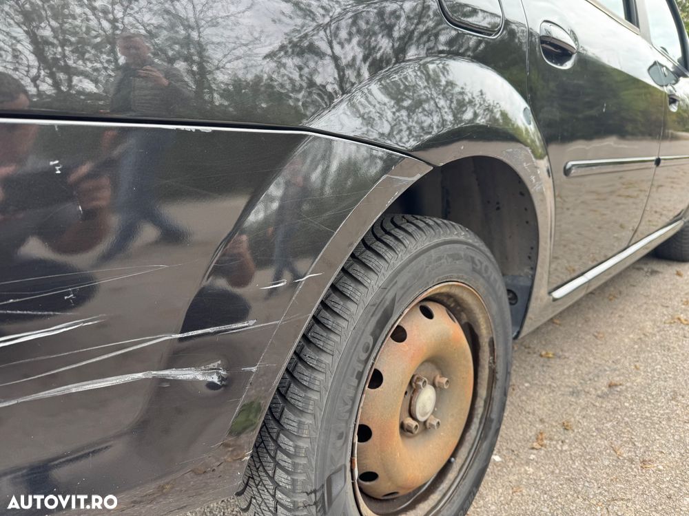 Dacia Logan 1.6 16V Laureate - 14