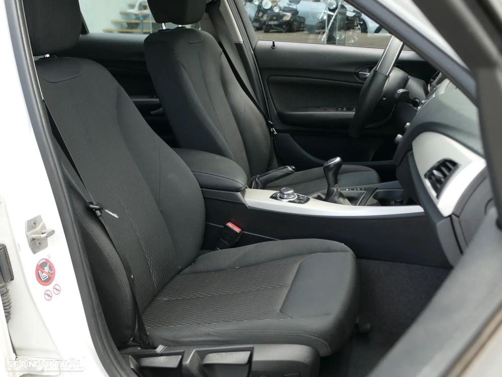 BMW 116 d Advantage - 32