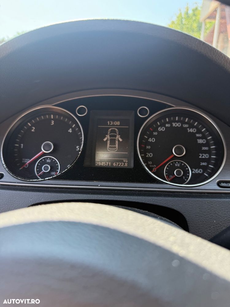 Volkswagen Passat 2.0 TDI Blue TDI Highline - 6