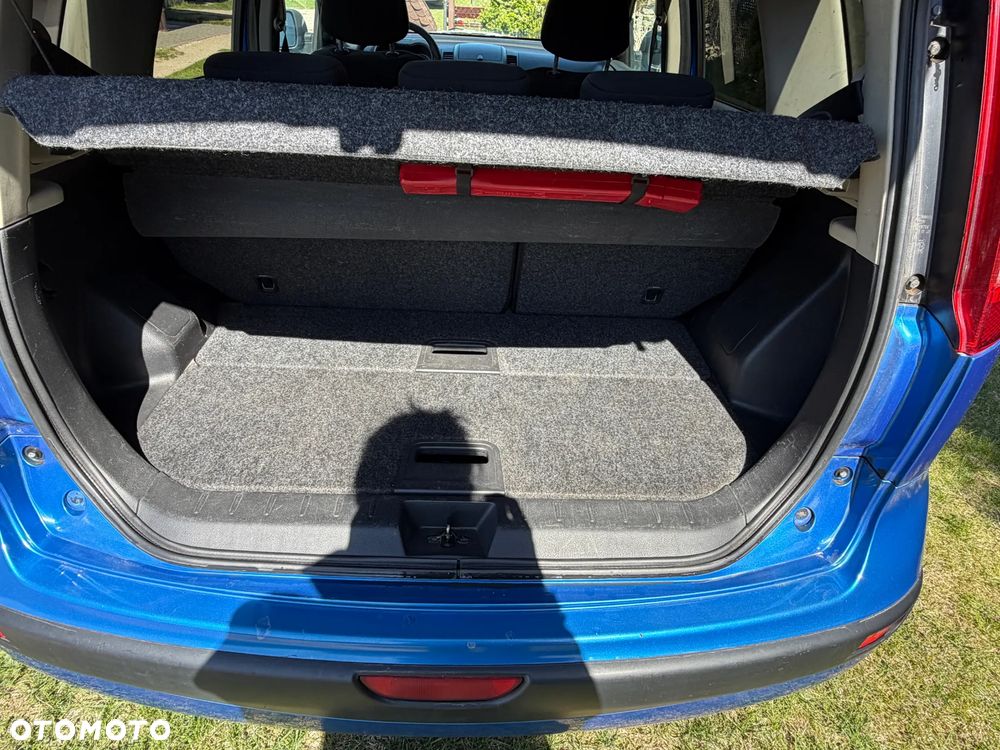 Nissan Note 1.6 more - 5