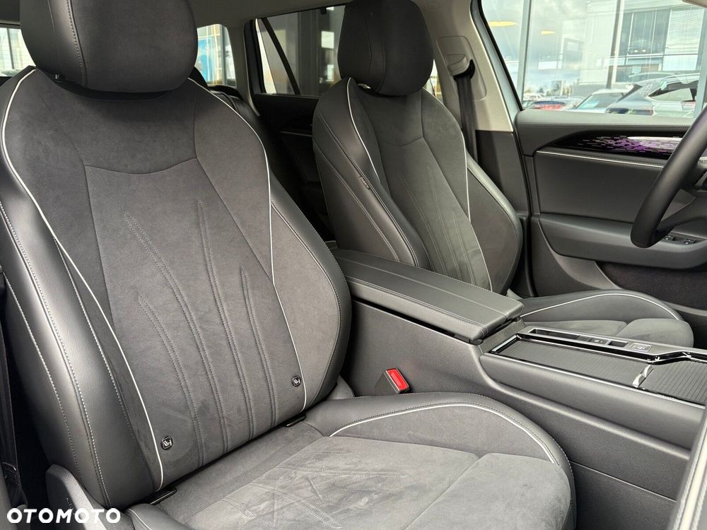 Volkswagen Passat Variant 2.0 TDI EVO Elegance DSG - 21