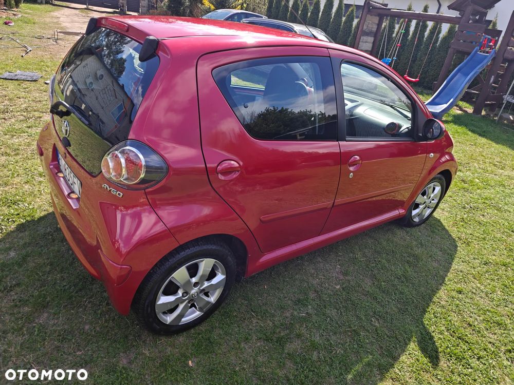 Toyota Aygo City - 4