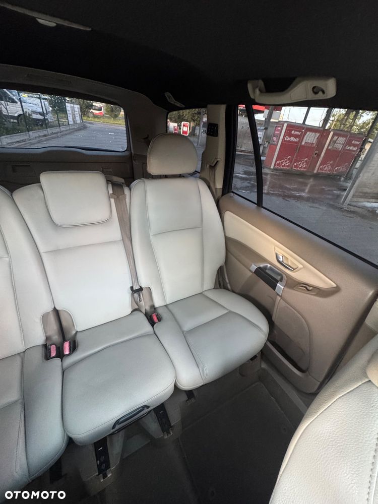 Volvo XC 90 - 11