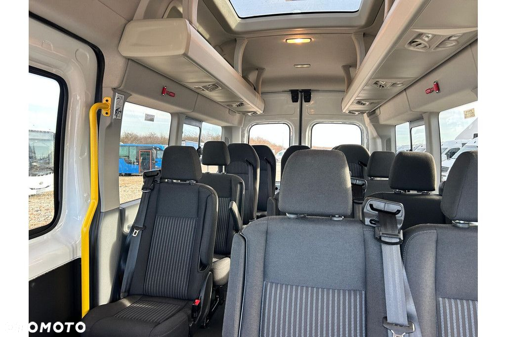 Ford Transit - 18