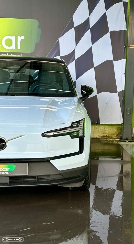 Volvo EX30 51 kWh Single Motor Core - 4