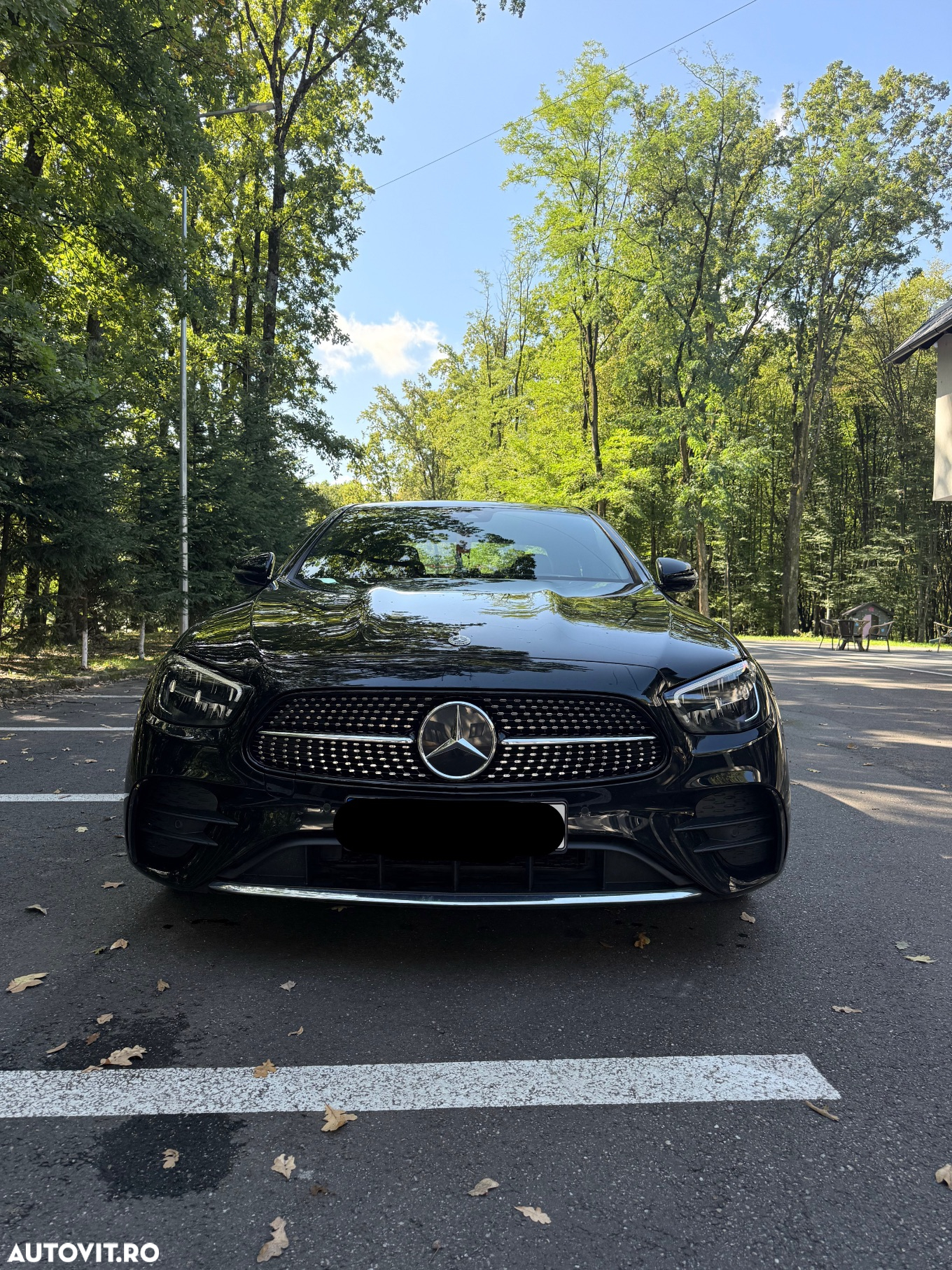 Mercedes-Benz E 220 d T 9G-TRONIC AMG Line - 2