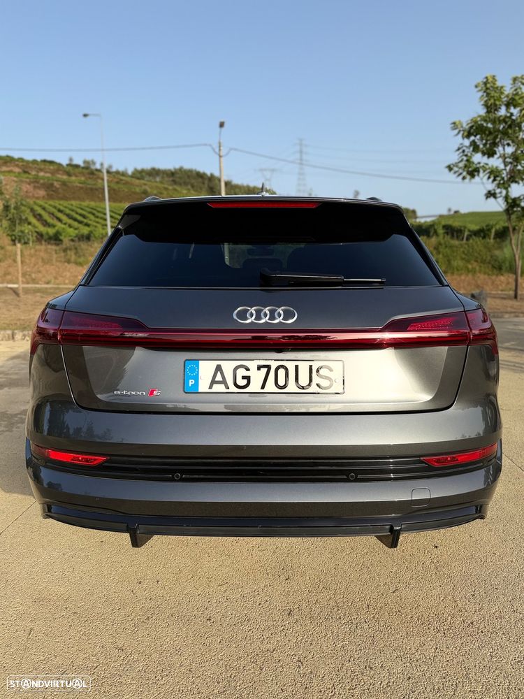 Audi e-tron S quattro - 9