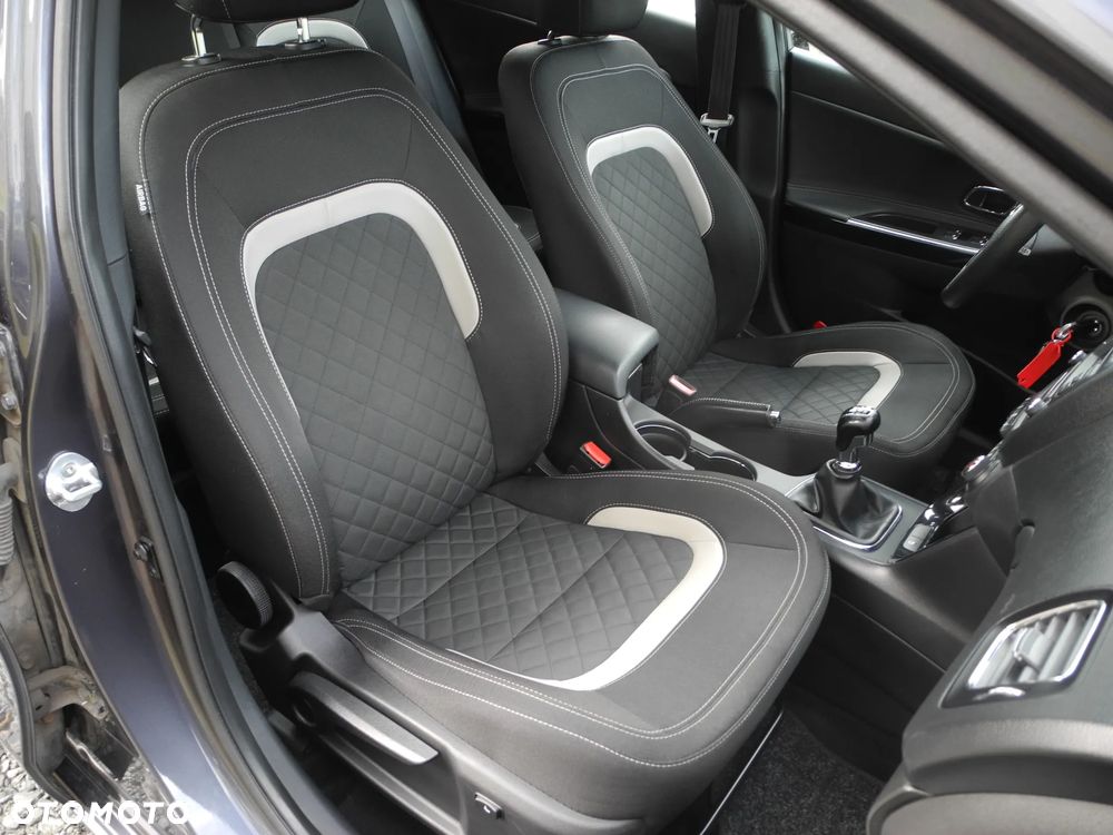 Kia Ceed 1.6 CRDi 136 ISG GT Line - 15