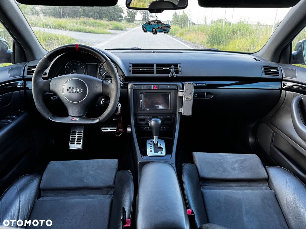 Audi S4 Limousine - 8