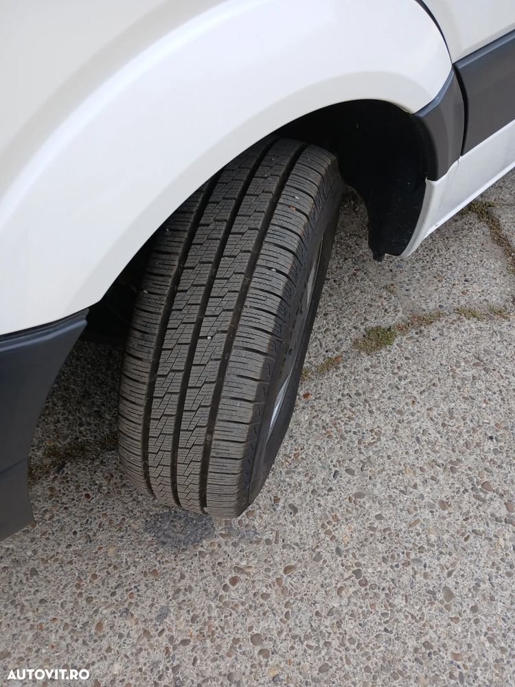 Volkswagen Crafter - 9