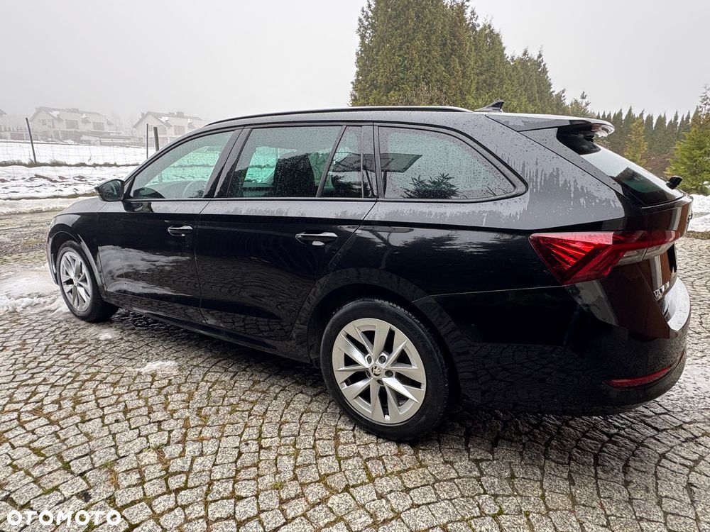 Skoda Octavia 2.0 TDI Business DSG - 17
