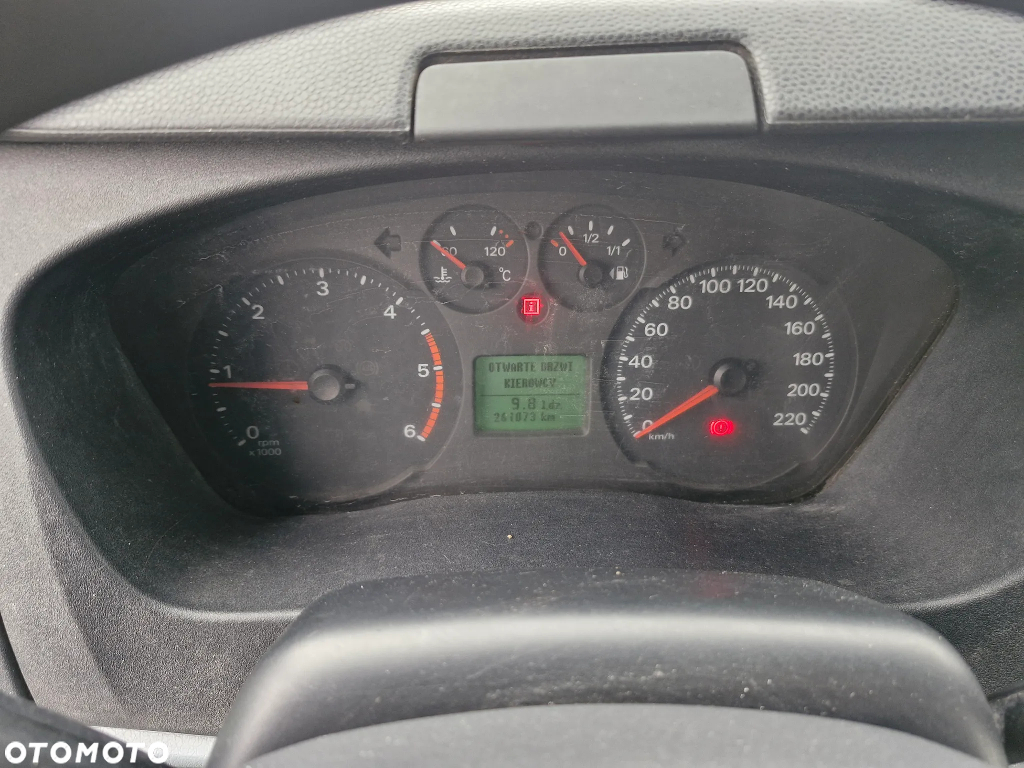 Ford TRANSIT - 11