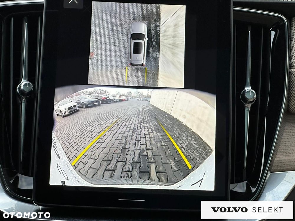Volvo XC 90 - 31