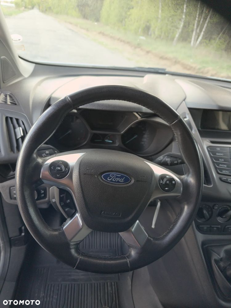 Ford Connect - 8