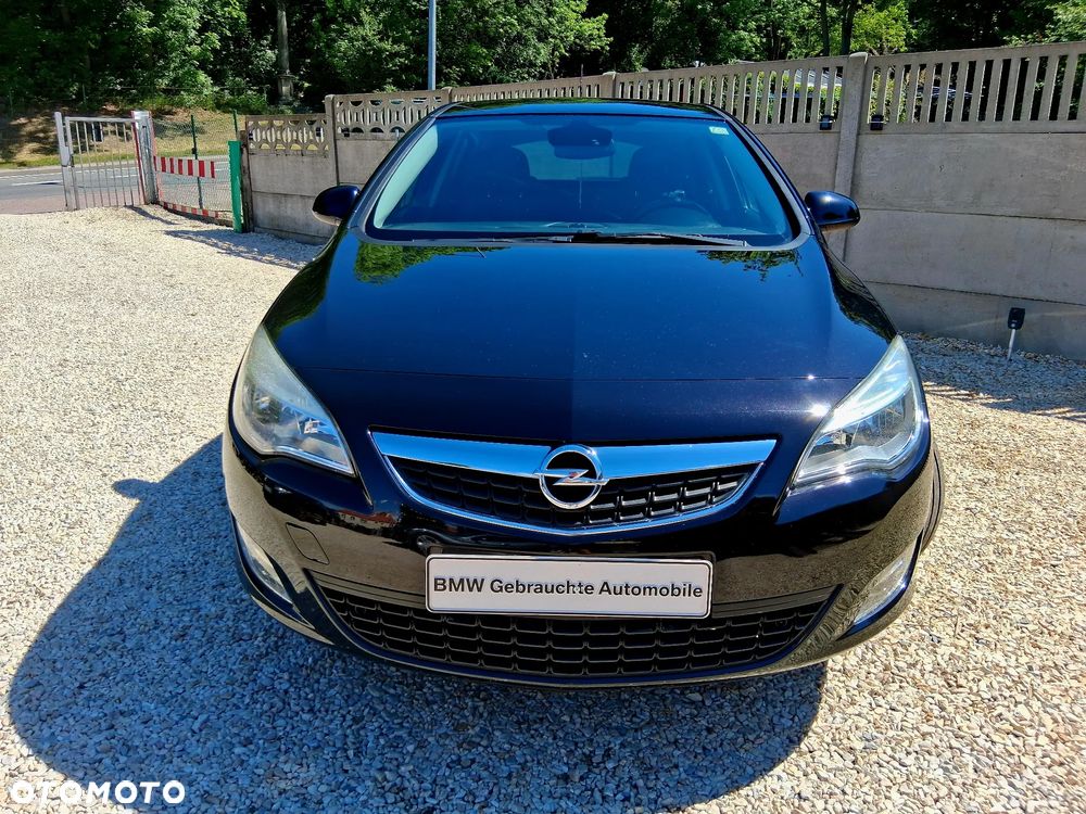 Opel Astra 1.4 Turbo - 29
