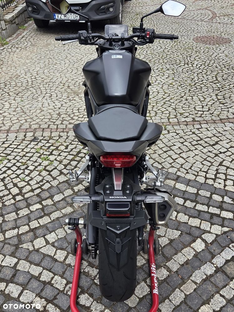 Honda CB - 35