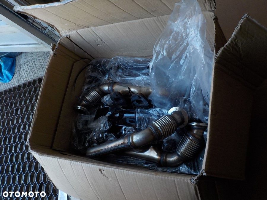 laguna iii 3 3,0 dci v9x kolektor wydechowy nowy - 2