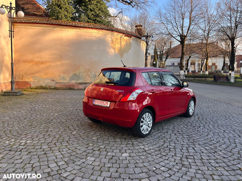 Suzuki Swift - 6