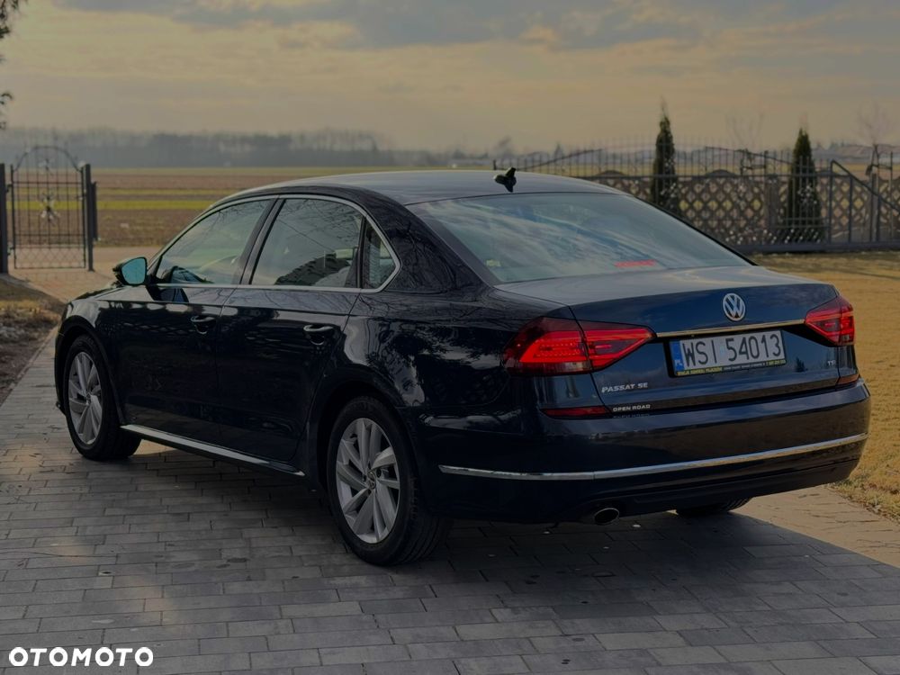 Volkswagen Passat - 5