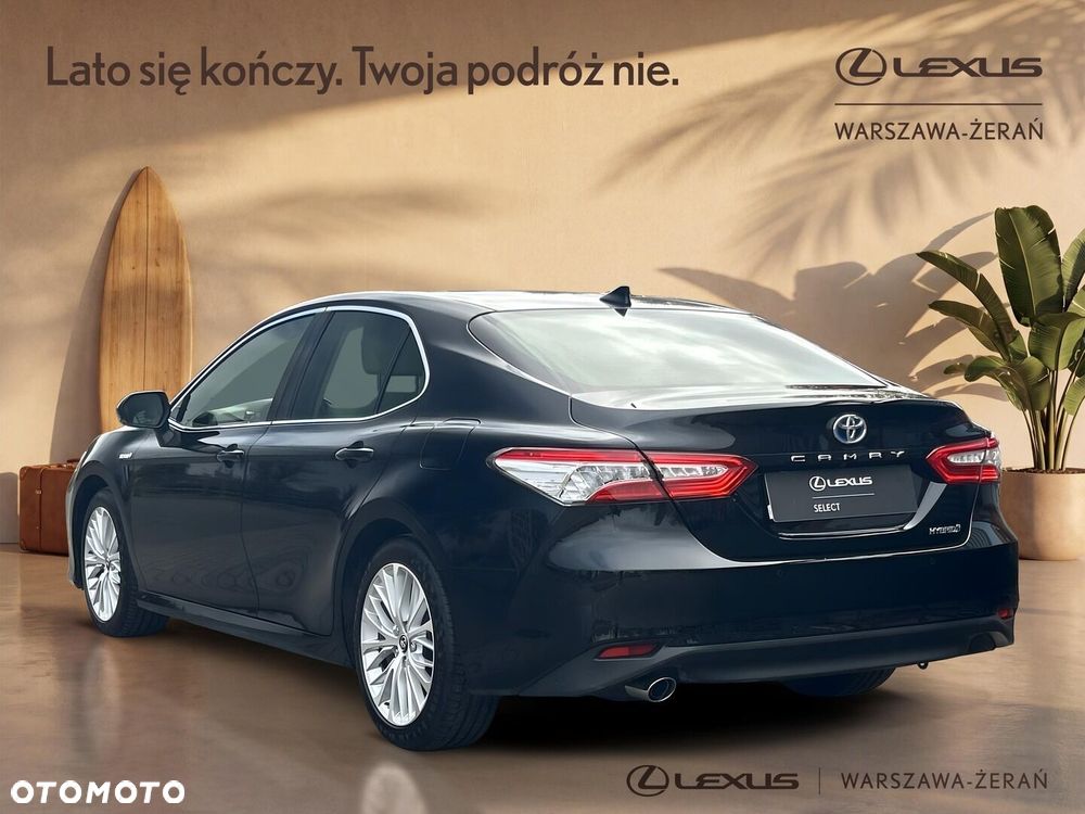 Toyota Camry 2019 photo 4
