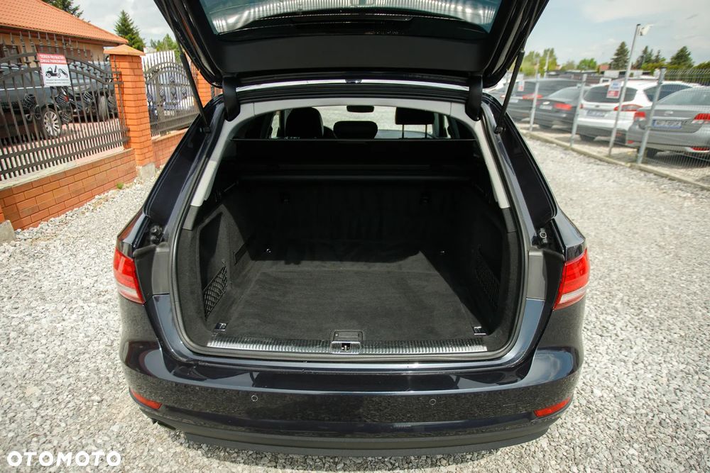 Audi A4 Avant - 28