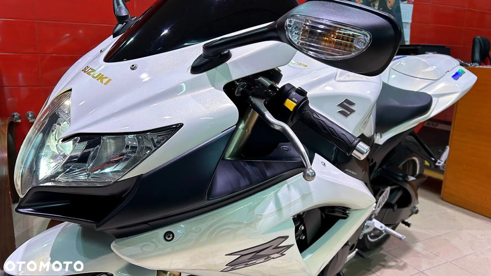 Suzuki GSX-R - 5