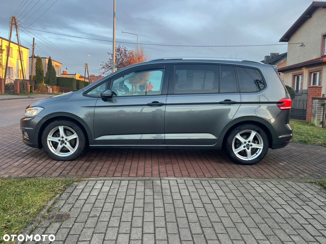 Volkswagen Touran 1.6 TDI SCR BlueMotion Technology DSG Comfortline - 6