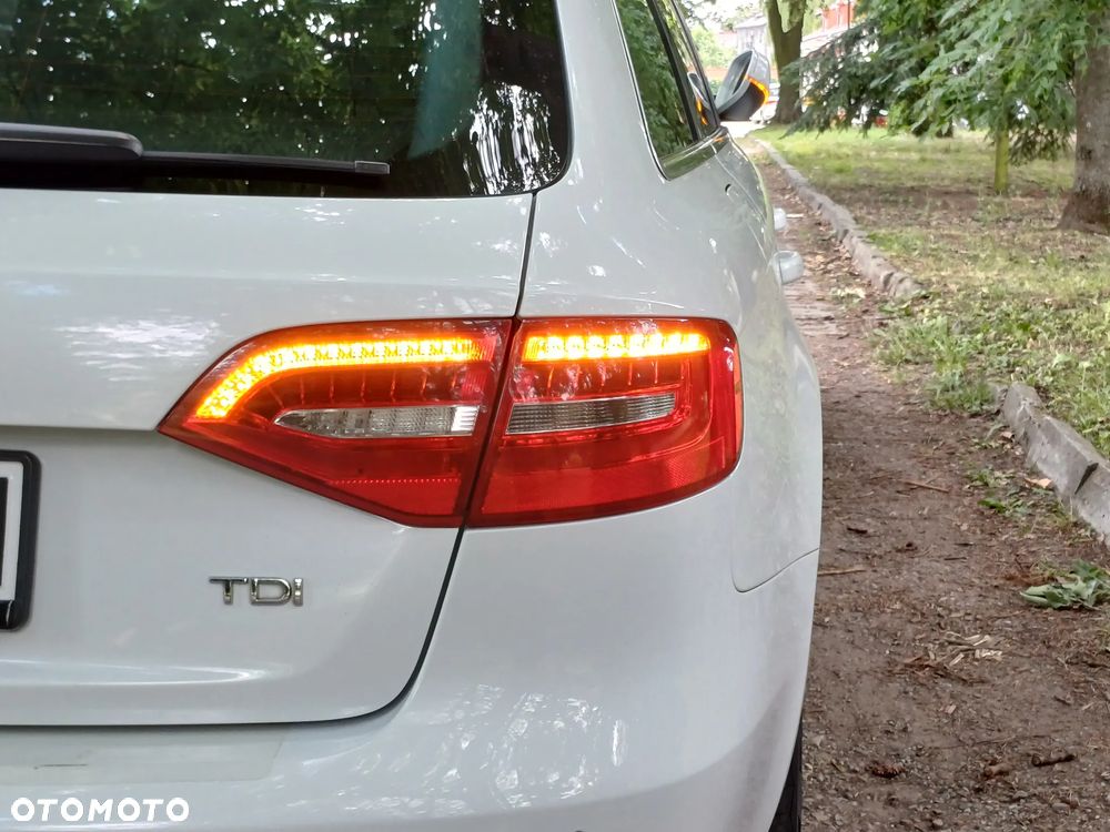 Audi A4 Avant - 14