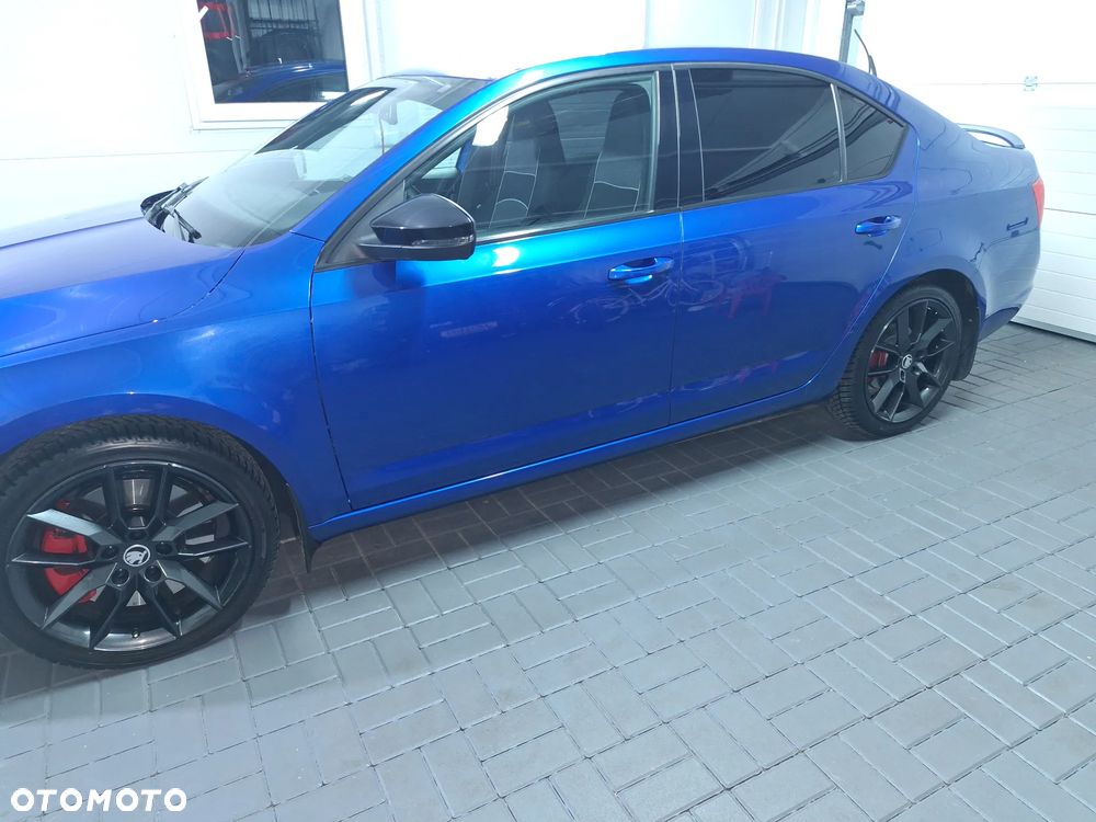 Skoda Octavia 2.0 TDI RS - 12