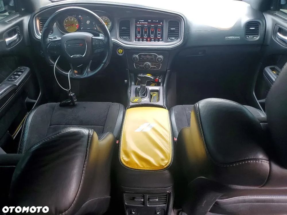 Dodge Charger 5.7 R/T - 7