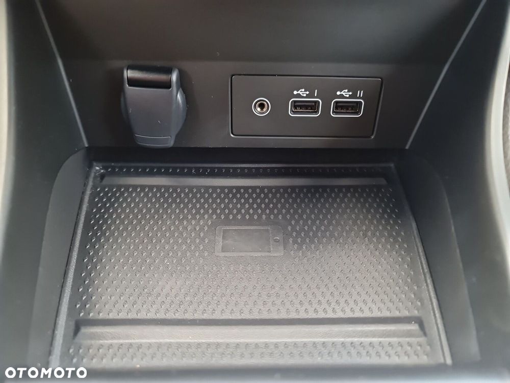 Renault Captur 1.0 TCe Techno - 24