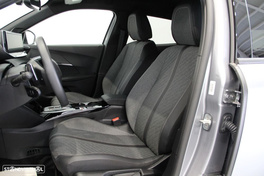 Peugeot 2008 1.2 Hybrid Allure e-DCS6 - 7