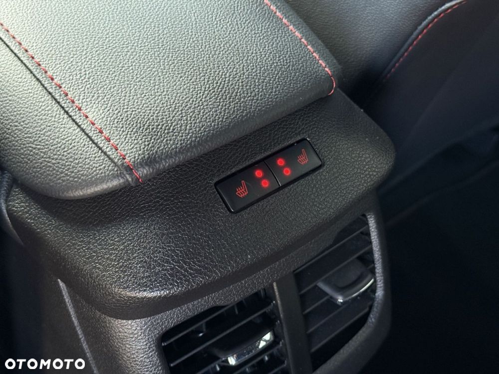 Ford Mondeo - 33