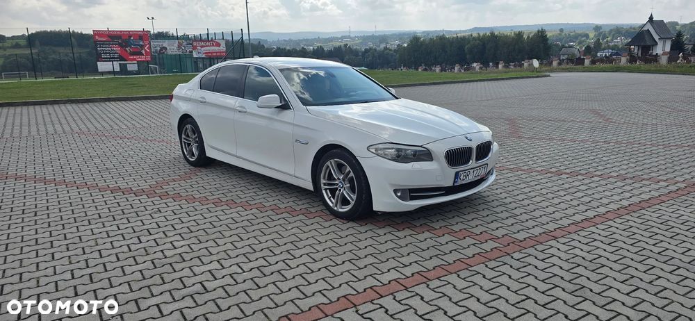 BMW Seria 5 520d - 3