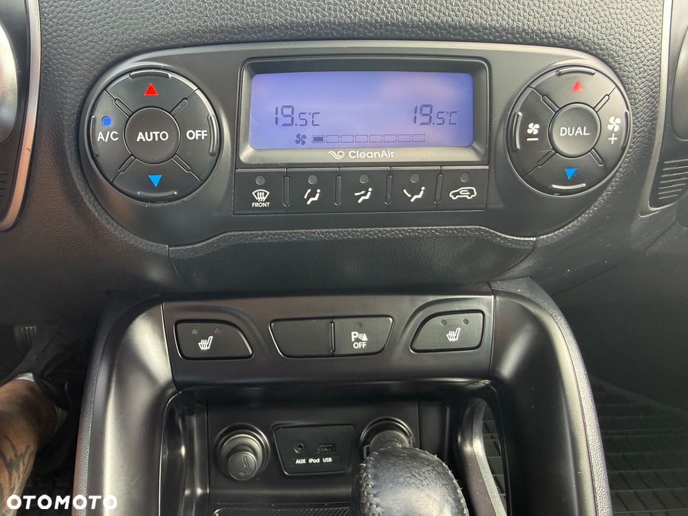 Hyundai ix35 2.0 4WD Automatik Premium - 28