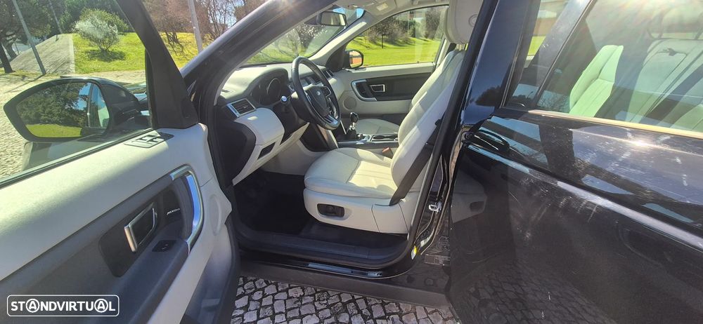 Land Rover Discovery Sport 2.0 eD4 HSE - 15