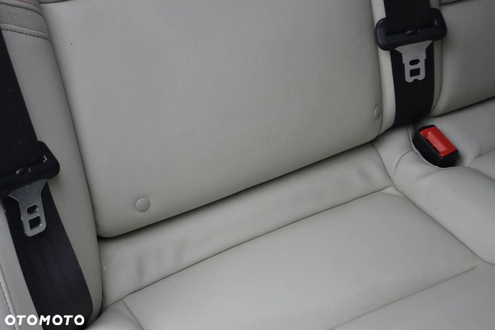 Volvo XC 60 - 21